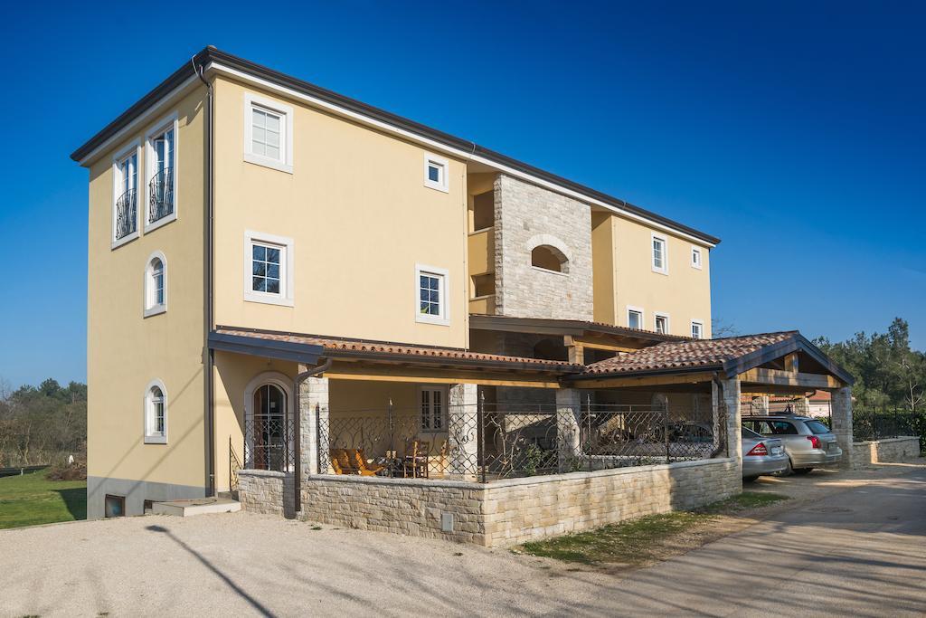 Apartments & Rooms Buoni Amici Murine المظهر الخارجي الصورة
